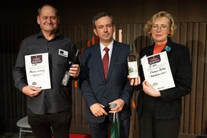 Noskaidro labākos no labākajiem Latvijas augļu - ogu vīnus - Foto