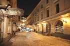 Latvija - Ryga - Berga Turgus - restoranas - picerija `Murales`