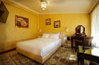 Četrzvaigžņu viesnīca Old City Boutique Hotel atrodas Vecrīgas sirdī