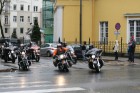 Motociklu parāde 2013 pulcēja interesentus arī Lāčplēša un Brīvības ielas krustojumā