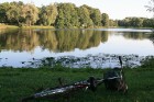 Māras dīķa apkārtne Rīgā ir iemīļota vieta gan rāmam velo braucienam, gan skrējienam