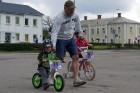 Kā mazākie riteņbraucēji svētdien cīnījās SEB MTB maratona 2. posmā Smiltenē