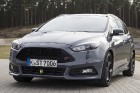 Sporta kompleksā «333» prezentē jaunāko «Ford Focus ST»