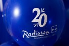 Radisson Blu Daugava Hotel kopā ar darbiniekiem atzīmē 20 gadu jubileju