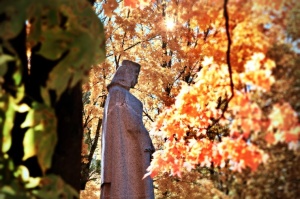 Latvijas vecākajā pilsētā Ludzā var izbaudīt krāšņu rudeni