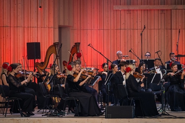 Liepājas vasaras Operas galā skanēs skaistākās Bizē, Verdi un Pučīni melodijas