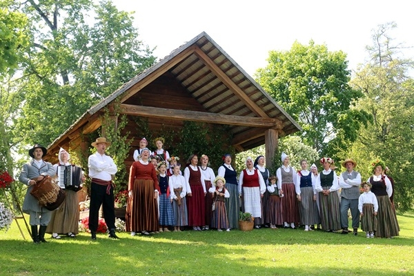 Dainu kalna 40.gadskārtu Turaidas muzejrezervātā atzīmē ar īpašiem pasākumiem
