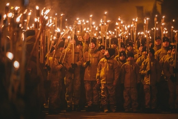 Liepājā atzīmēs Lāčplēša dienu ar «Raxtu Raxti» koncertu un lāpu gājienu