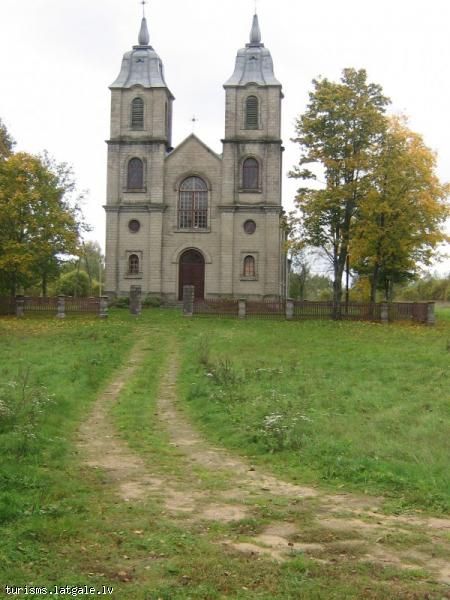 Spruktu-Sv-Antona-Romas-katolu-draudzes-baznica 