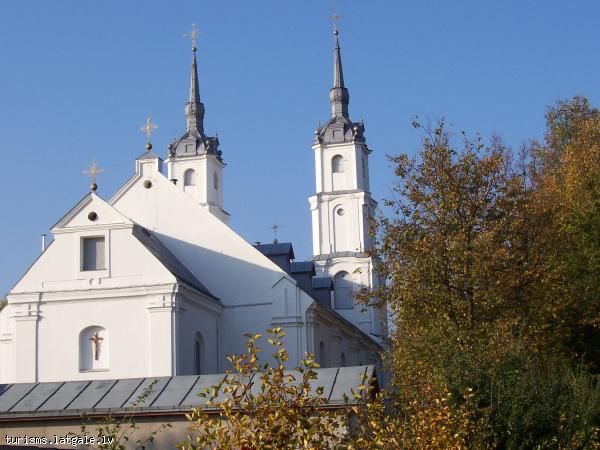 Vilanu-Sv-Ercengela-Mikela-Romas-katolu-baznica Viļānu Sv. Ercenģeļa Miķeļa Romas katoļu baznīca