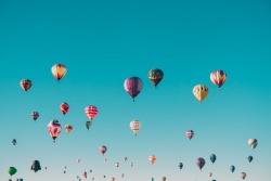 Atpūtas un ceļojumu piedāvājumi 15.10.2025 - 21.10.2025 Aviobiļetes - visa pasaule SKY24.LV