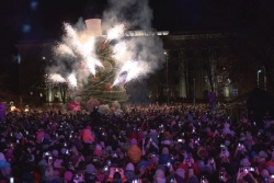 Atpūtas un ceļojumu piedāvājumi 28.11.2025 - 30.11.2025 Egles iedegšanā Liepājā Liepājas reģiona TIB