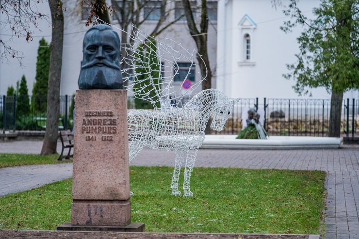 Košā Daugavpils ietērpjas svētku rotā. Foto: Daugavpils.lv 295406