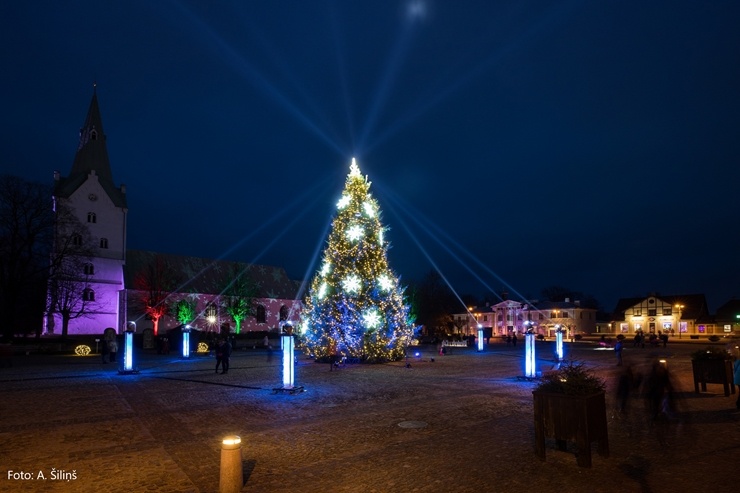 Dobeles egles iedegšanas svētki #iededzuegli. Foto: A. Šiliņš, KrauzeVision 295410