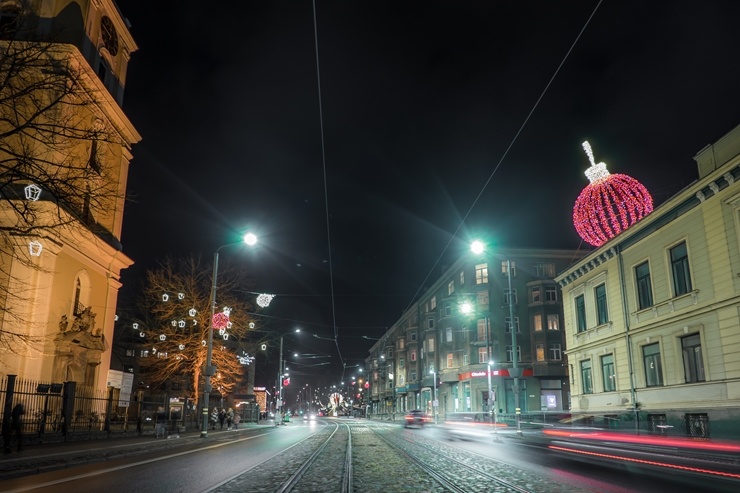 Ziemassvētki ir brīnumu laiks - ieskaties Liepājas rotās. Foto: Kārlis Volkovskis 295529