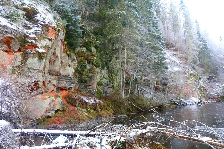 13 km pārgājiens gar Braslas upi un Virtakas iezi iepriecina Travelnews.lv redakciju 296153