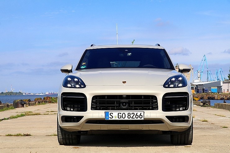 60 bildes - «Porsche Cayenne GTS» 296217