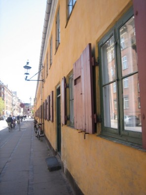 Dānijas ēkām ir raksturīgas košas krāsas 15893