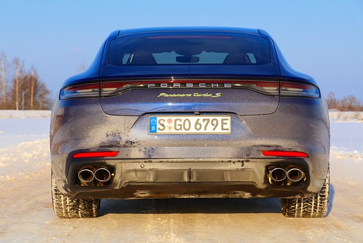 Travelnews.lv apceļo Vidzemi ar 700 zirgspēku jaudīgo «Porsche Panamera Turbo S E-Hybrid» 296646