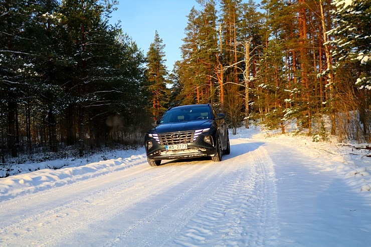 Travelnews.lv apceļo Vidzemi ar jauno «Hyundai Tuscon 1,6 T-GDI hybrid 4WD» 296853