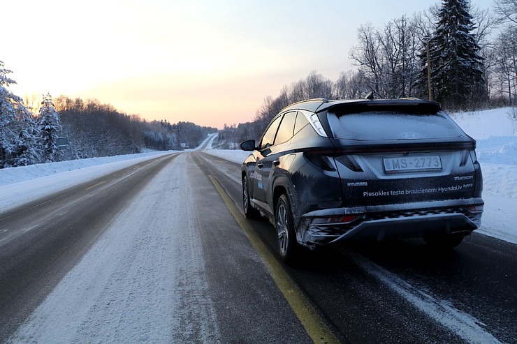 Travelnews.lv apceļo Vidzemi ar jauno «Hyundai Tuscon 1,6 T-GDI hybrid 4WD» 296858