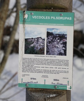 Travelnews.lv dodas Doles salas 13 km pārgājienā pie -14 grādiem Salaspils novadā 30