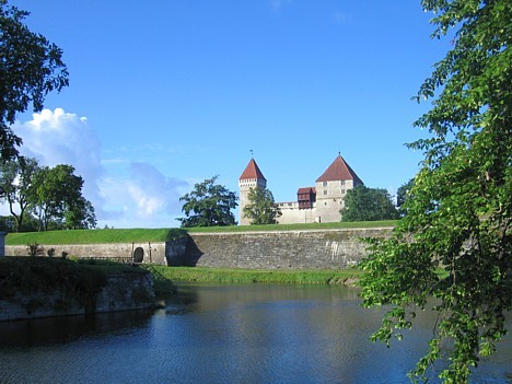 Kuresāres iedzīvotāju skaits ir 14,9 tūkstoši 15992