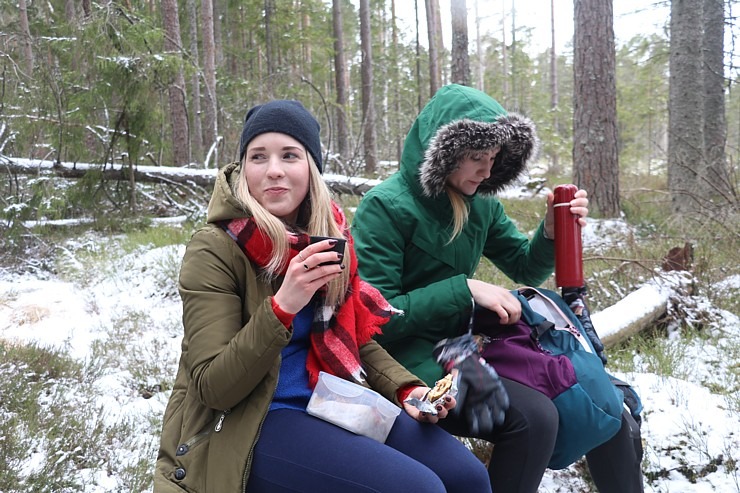 Travelnews.lv dodas 37 km pārgājienā Dundagas apkārtnē 2.daļa 298249