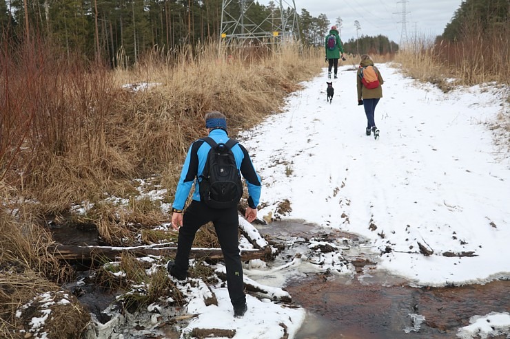 Travelnews.lv dodas 37 km pārgājienā Dundagas apkārtnē 2.daļa 298251