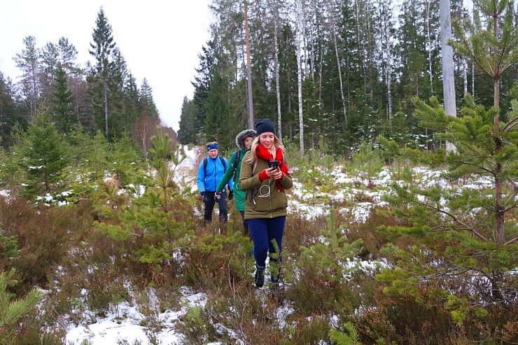 Travelnews.lv dodas 37 km pārgājienā Dundagas apkārtnē 3.daļa 298279