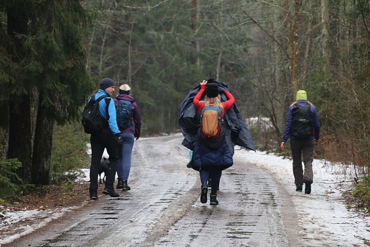 Travelnews.lv dodas 20 km pārgājienā Pāvilostas apkārtnē 1.daļa 298350