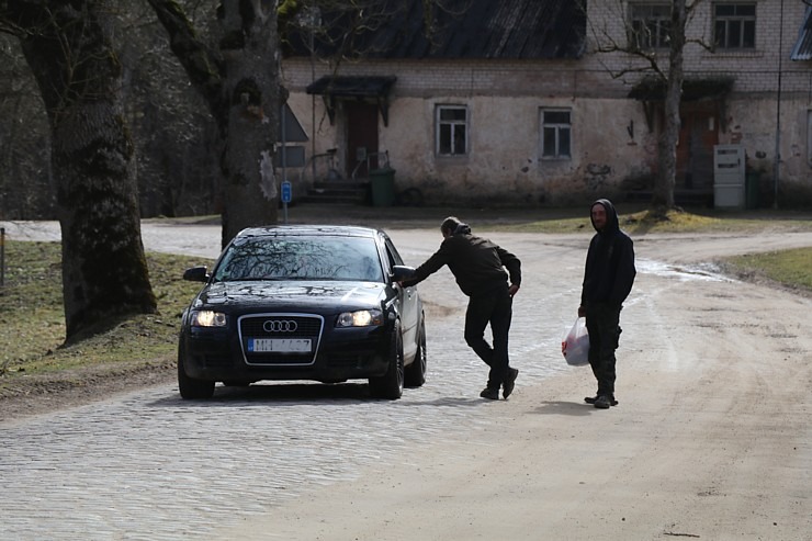 Travelnews.lv dodas 28 km pārgājienā Gārsenes apkārtnē 1.daļa 299385