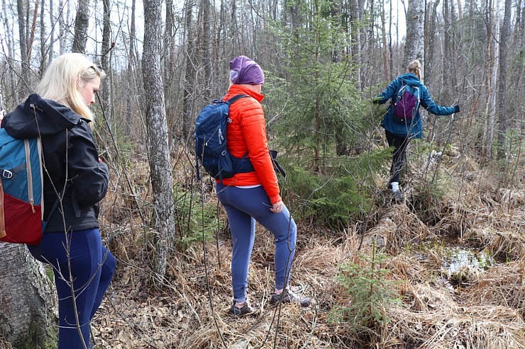 Travelnews.lv dodas 28 km pārgājienā Gārsenes apkārtnē 4.daļa 299507