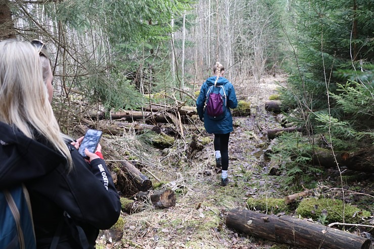 Travelnews.lv dodas 28 km pārgājienā Gārsenes apkārtnē 4.daļa 299508