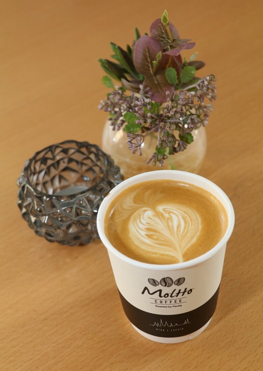 Ja esi Rīgā uz Kr.Valdemāra ielas, tad gardu «Paulig» zīmola kafiju baudi «Moltto Coffee» līdzņemšanai 299630