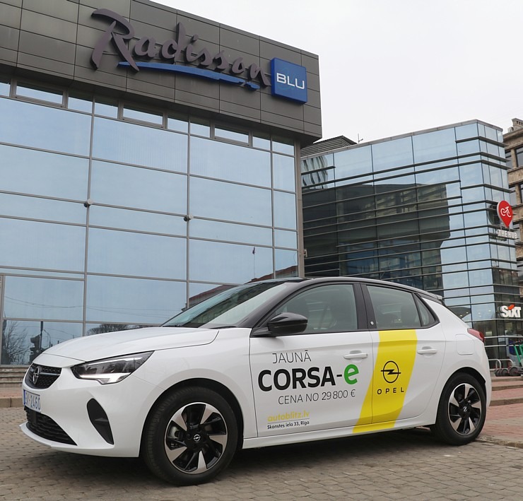 Travelnews.lv ar jauno elektrisko vāģi «Opel Corsa-e» apceļo Vidzemi 299792
