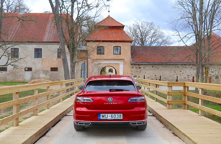 Travelnews.lv apceļo Latviju ar skaisto «Volkswagen Arteon Shooting Brake» 300346