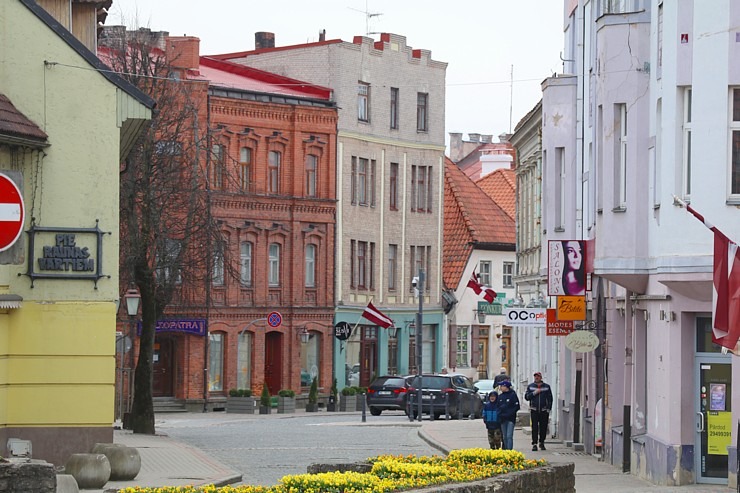 Travelnews.lv apciemo Latvijas karoga dzimteni - Cēsis 300527