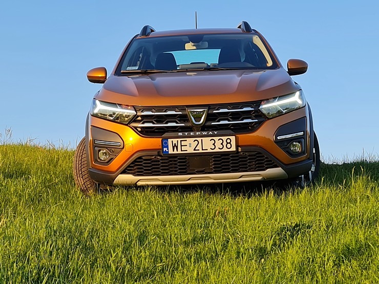 Travelnews.lv apceļo Latviju ar jauno «Dacia Sandero» 301160