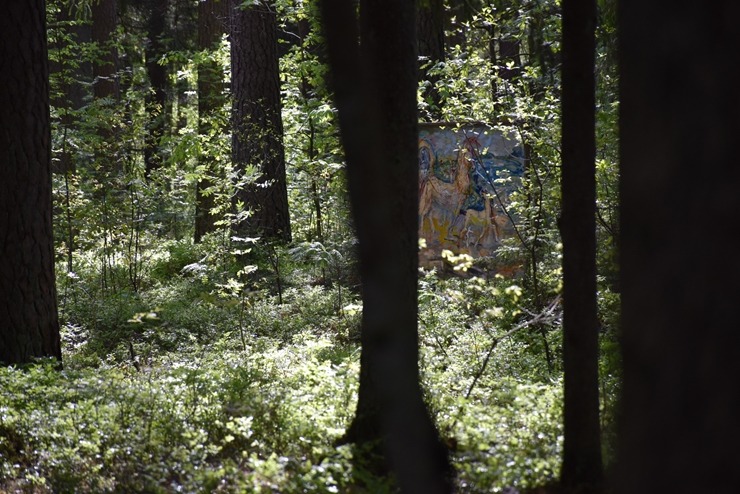 Tūristi Baldones mežā var aplūkot gleznas «Meža galerijā» 301738
