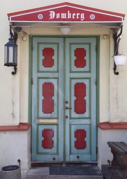 Travelnews.lv apciemo Tallinu un izveido vairāk nekā 50 vecpilsētas durvju kolekciju 3