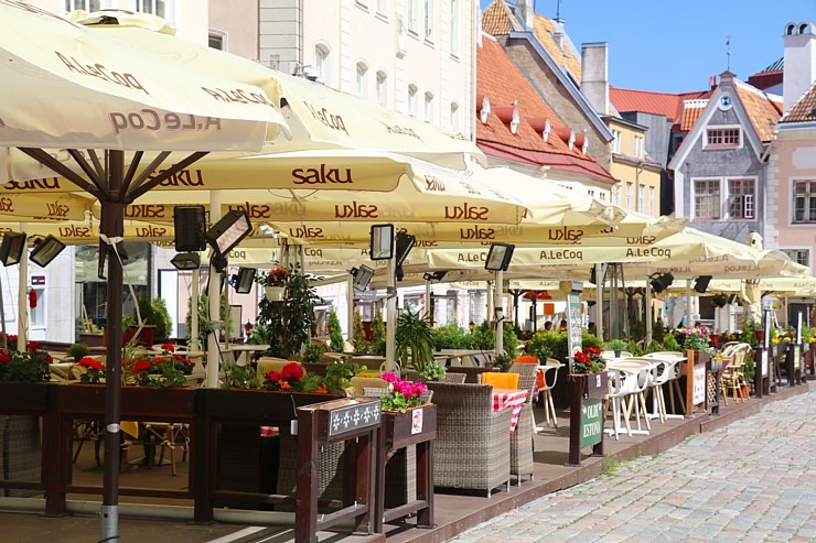 Tallinas restorāni, bāri un kafejnīcas nepacietīgi gaida viesus 303018
