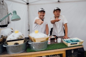 Baltais pikniks šovasar aizvadīts Siguldas pils parkā 12