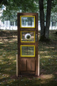 Limbažos atklāta vides mākslas objektu instalācija «Durvis» 22
