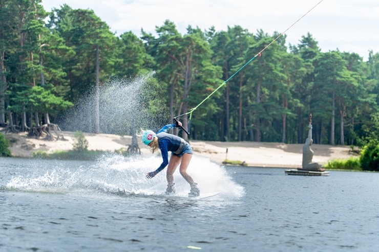 Aizvadīts gadskārtējais «BB Summer Jam» ar vairākām ekstrēmo sporta veidu sacensībām un labu mūziku 305123