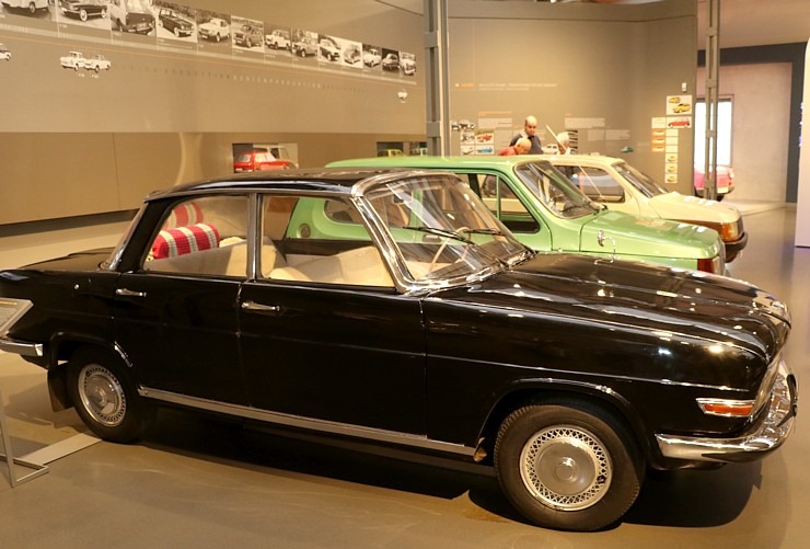Cvikavas «Audi» un «Trabant» muzejā «August Horch Museum Zwickau» var arī apprecēties 306006