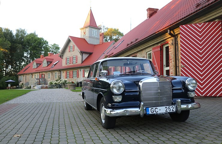 Travelnews.lv apceļo Vidzemi ar elektrisko un jaudīgo «Porsche Taycan 4S Cross Turismo» 306324