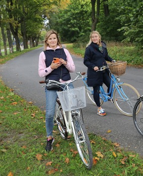 Travelnews.lv ar velosipēdu apceļo Kuresāri Sāmsalā un apciemo tūrisma informācijas centru 49