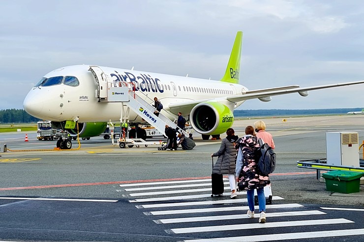 Travelnews.lv ar lidsabiedrību «airBaltic» un tūroperatoru «Atlantic Travel» lido uz Tenerifi 307965