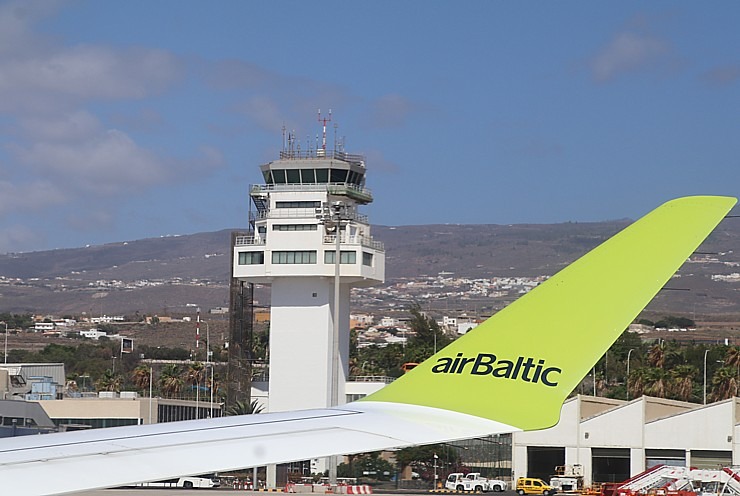 Travelnews.lv ar lidsabiedrību «airBaltic» un tūroperatoru «Atlantic Travel» lido uz Tenerifi 307982